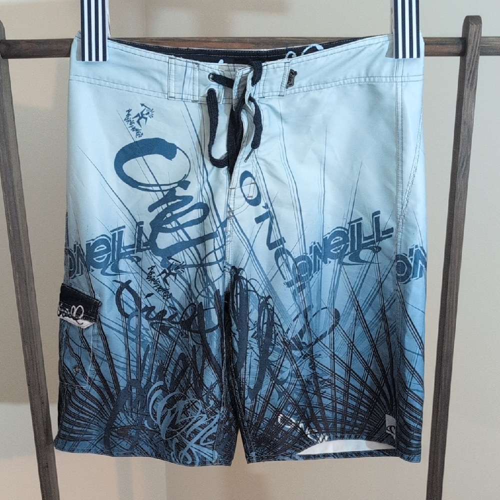 O'Neill | Gradient Blue and Black Board Shorts